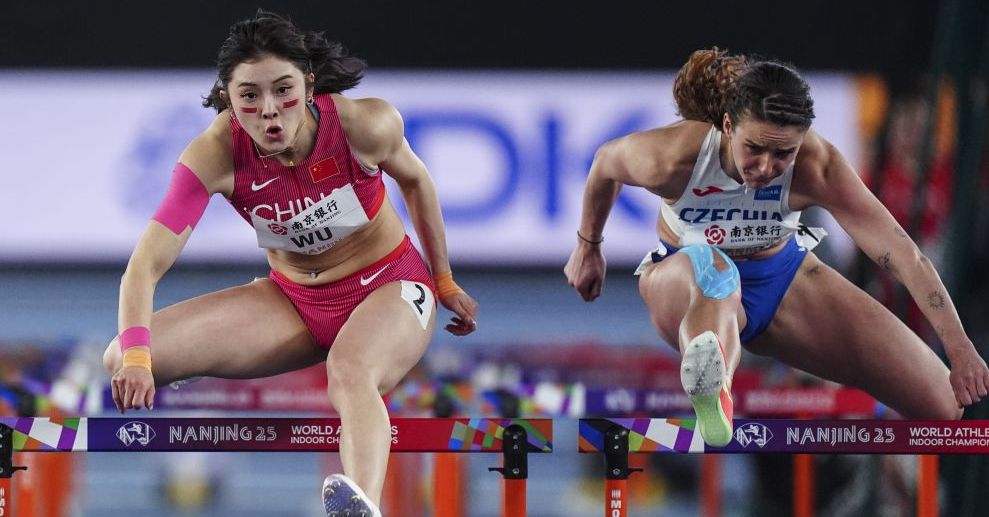 利物浦官方：战毕包将首次穿新主场球衣，社区盾穿新客场球衣