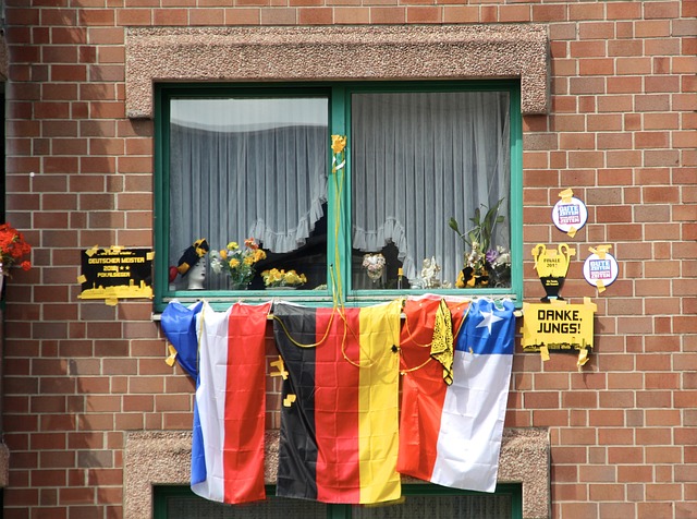 在他离开后 在他离开后